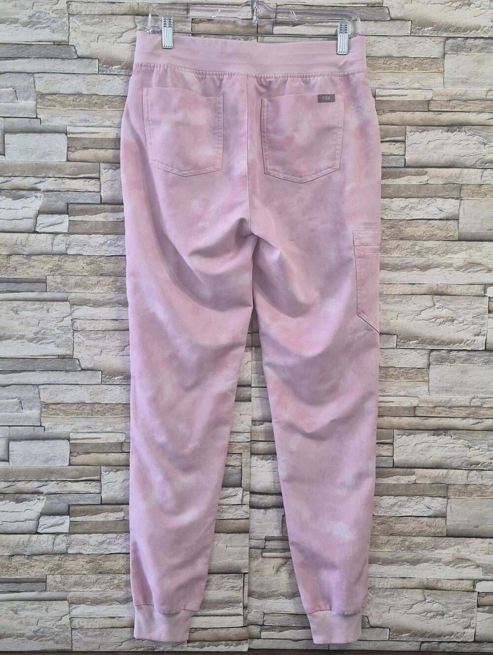 FIGS Zamora Jogger Scrub Pants Womens Small Tall S/T Pink Tie Dye Medical FIONx - Picture 2 of 14